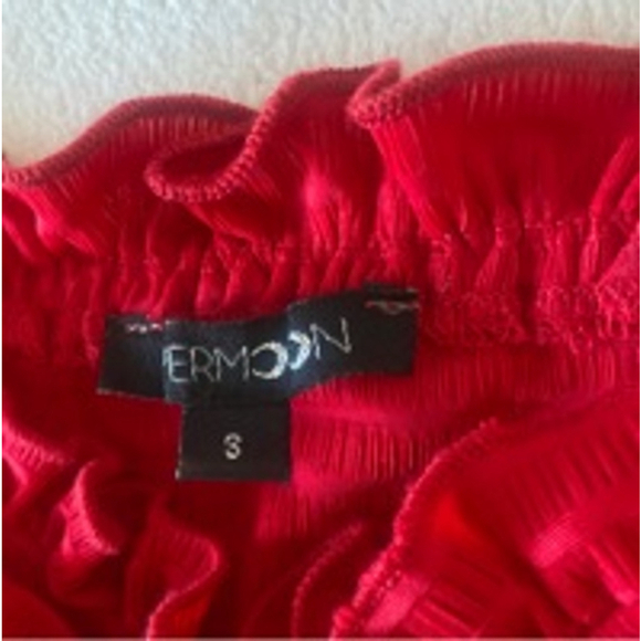 Red crop top long sleeve - Picture 3 of 7
